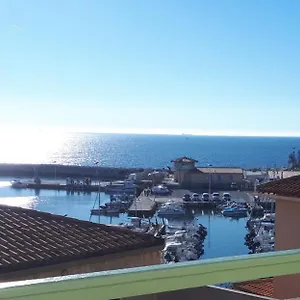 Magnifique Vue Et Port Appartement